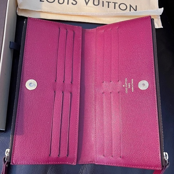 SOLD!!!Authentic Louis Vuitton Adele Wallet - Picture 6 of 9